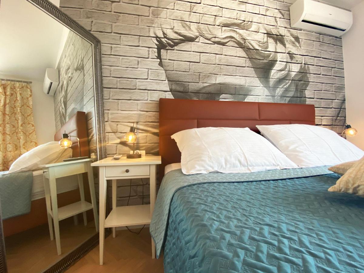 Vista Center Apartment Pula Ngoại thất bức ảnh
